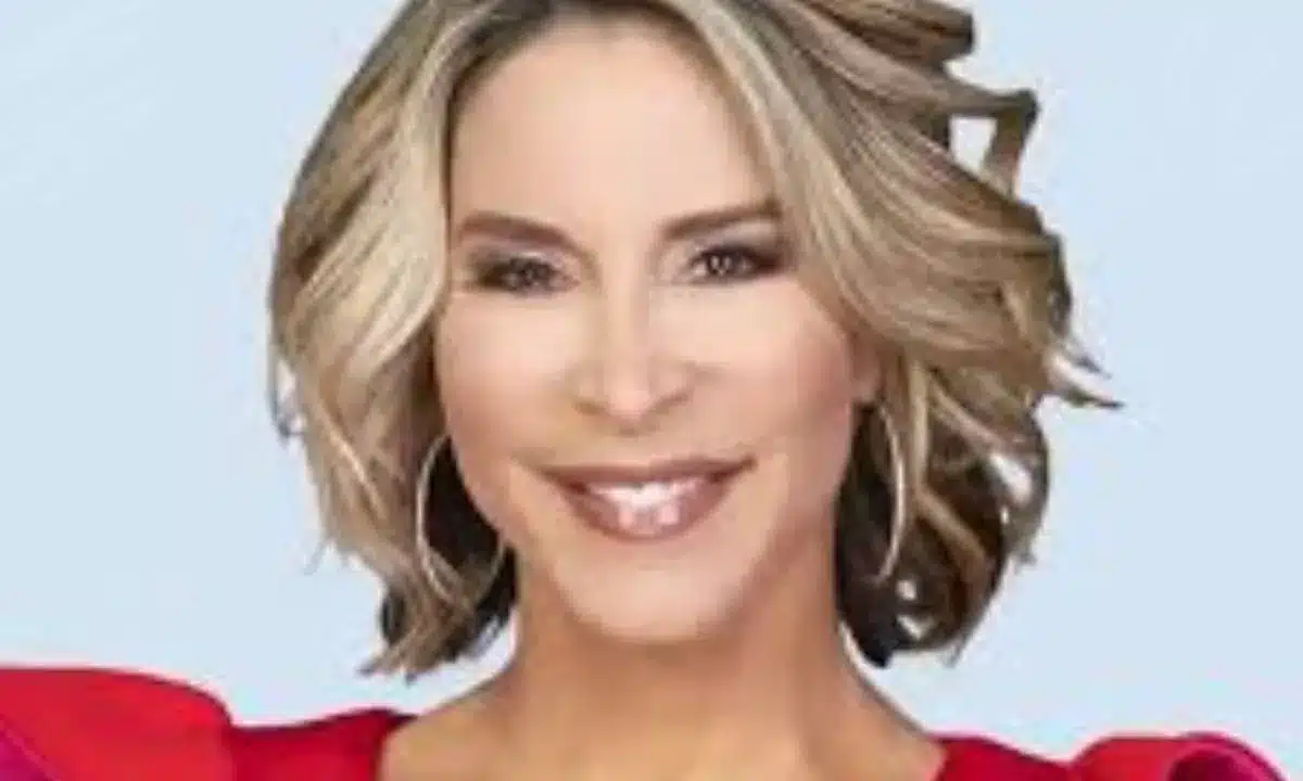 Lynn Martinez Bio, Wiki, WSVN, Age, Education, Height, Family, Husband, Children, and Career