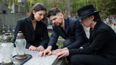 mourning family together cemetery 23 2149435489