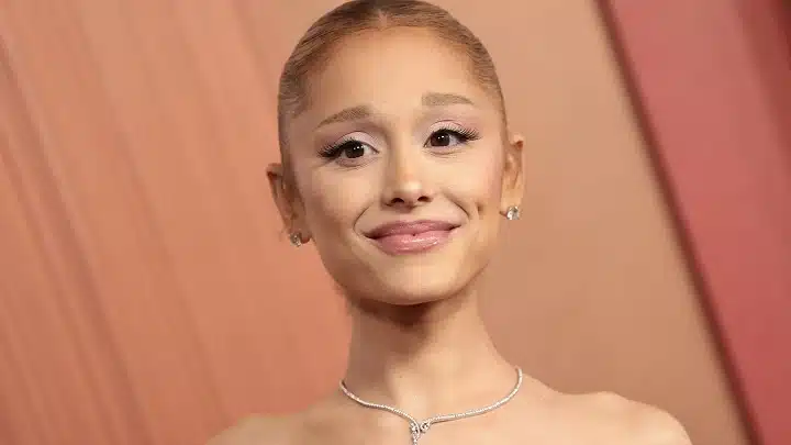 Ariana Grande 2024