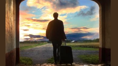 Discover practical travel tips that help you plan better avoid stress save time and enjoy smoother journeys wherever you travel