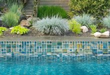 How to Choose the Right Pool Tile for a Stunning Backyard
