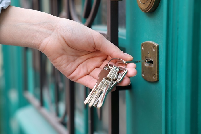 Why Professional Home Lock Services Are Essential for Residential Safety 1
