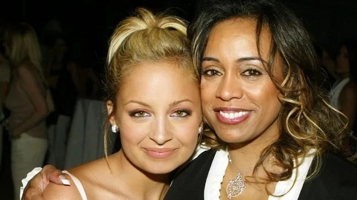 Brenda Harvey-Richie Net worth and Bio.