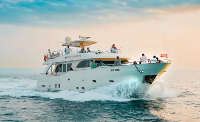What to Expect from a Premium Yacht Hire Experience