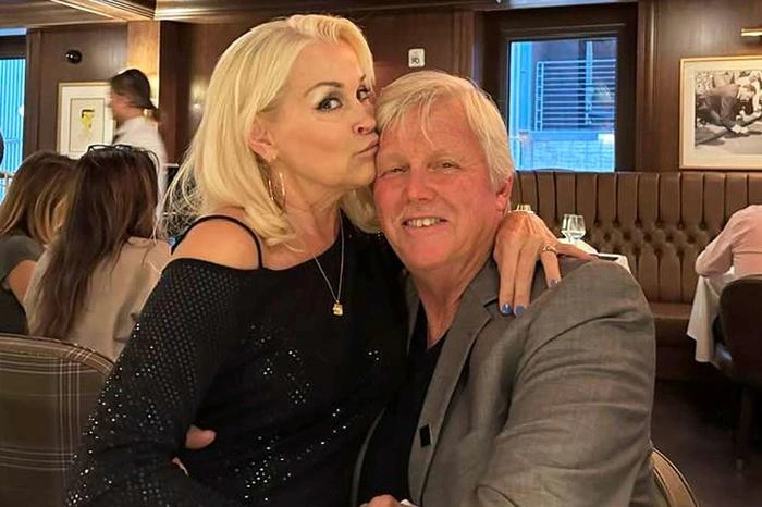 Lorrie Morgan’s Marriage History