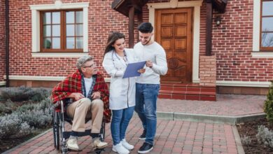How Families Decide When Home Care Is No Longer Sufficient and Memory Care Becomes Necessary